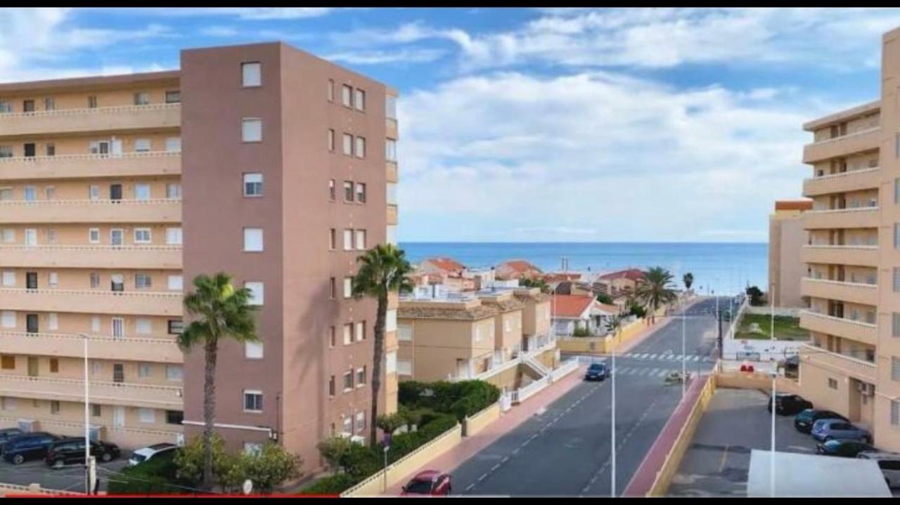 Espacioso Estudio Cerca De La Playa La Mata La Mata  Exterior photo